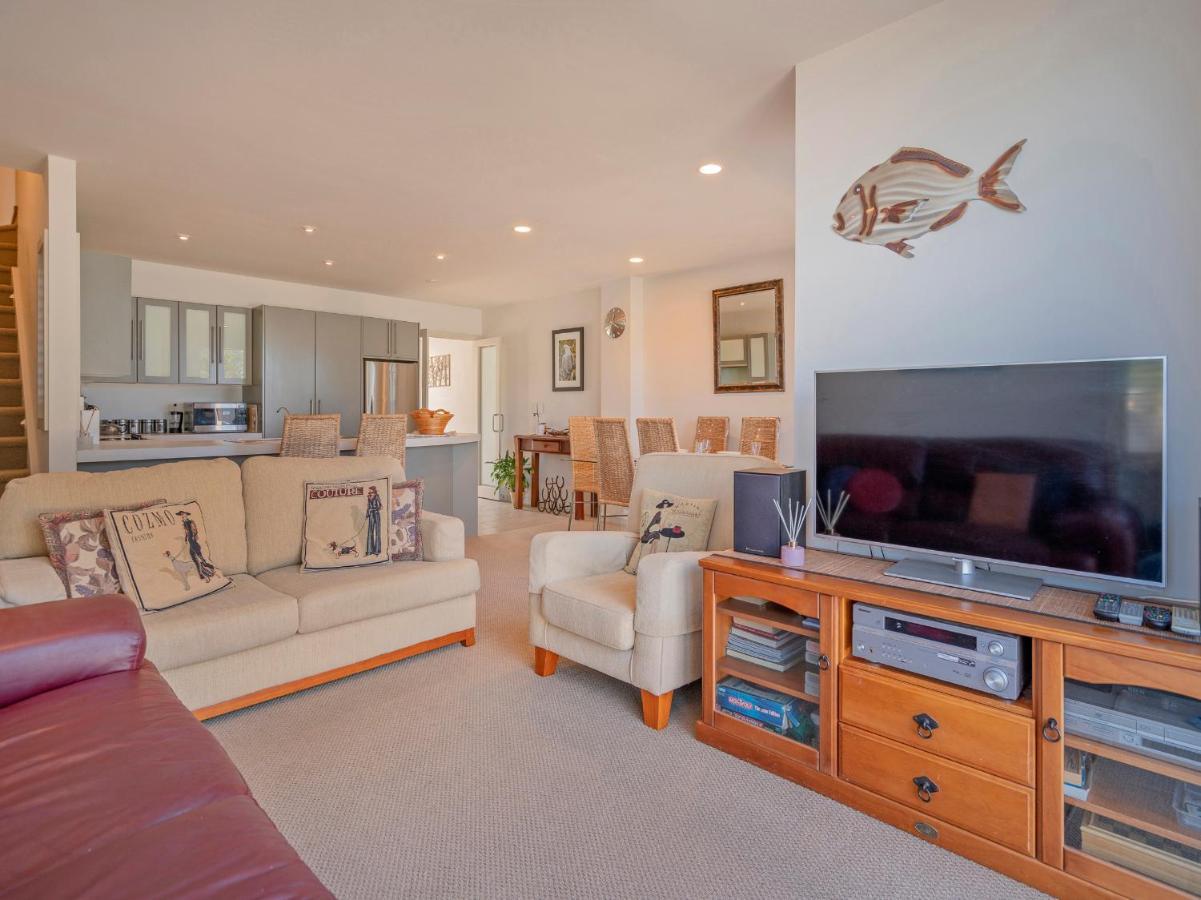 Tairua Waterfront Retreat - Tairua Apartment Ngoại thất bức ảnh