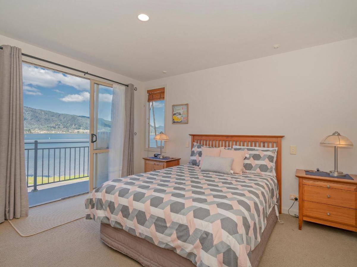 Tairua Waterfront Retreat - Tairua Apartment Ngoại thất bức ảnh
