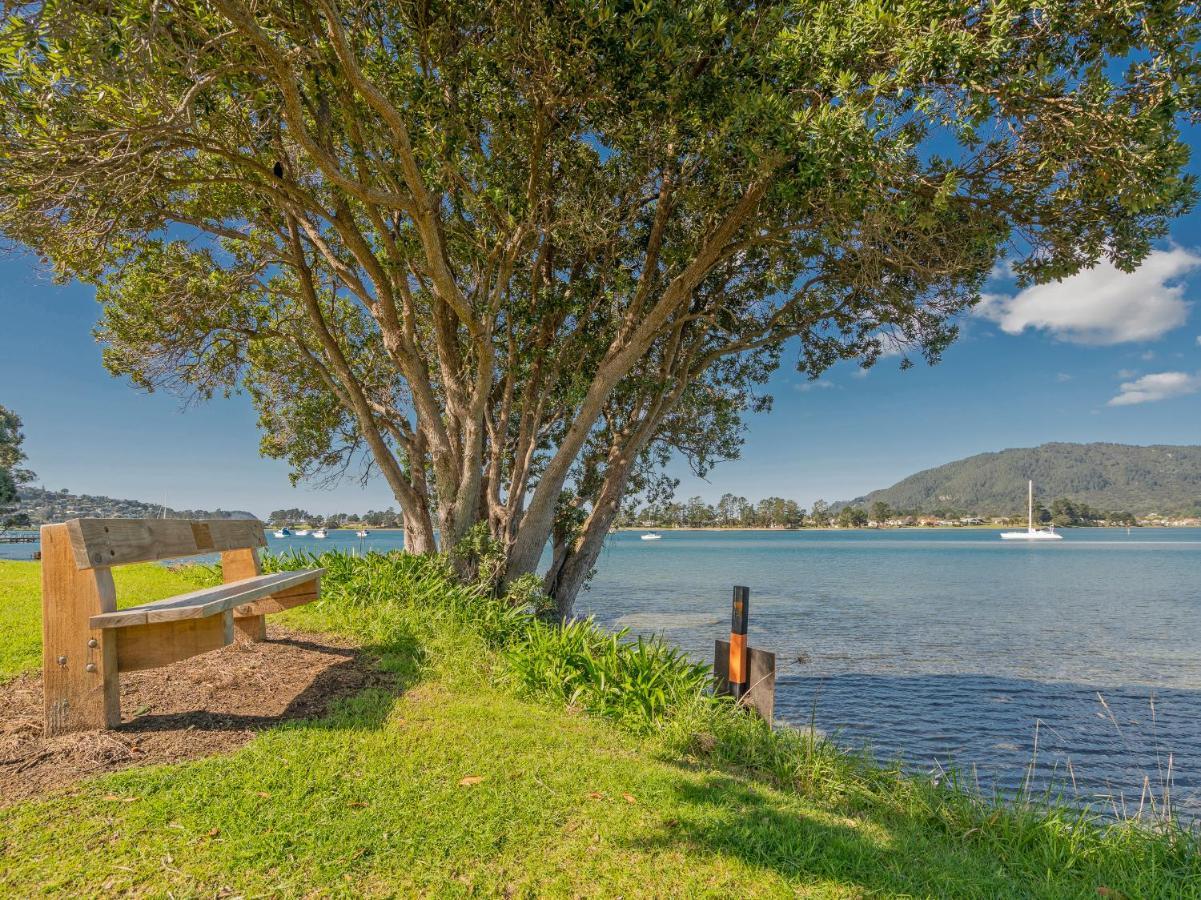 Tairua Waterfront Retreat - Tairua Apartment Ngoại thất bức ảnh